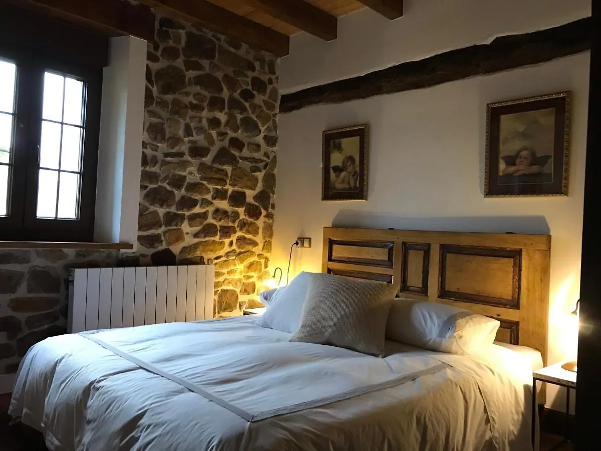 Vitori'S House Tourist Accommodation Ahedo Spain